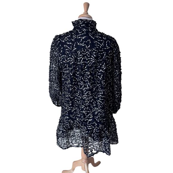 TUCKERNUCK Nightly Organza Palmerston Dress Black Gold Size Large - Picture 4 of 10